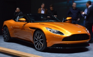 Aston Martin DB11