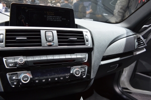 BMW M2 dash
