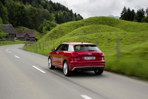 Audi Q2 rear